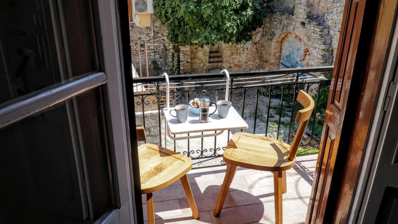 Cozy Apartments In Symi Center Exterior photo